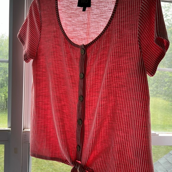 W5 Red&White Top - Picture 4 of 8
